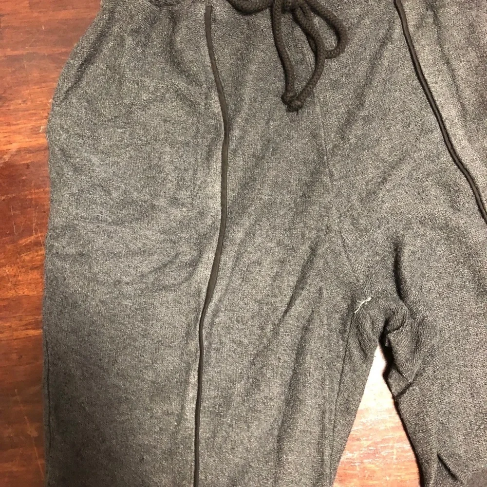 Gray Cotton shorts sz Various